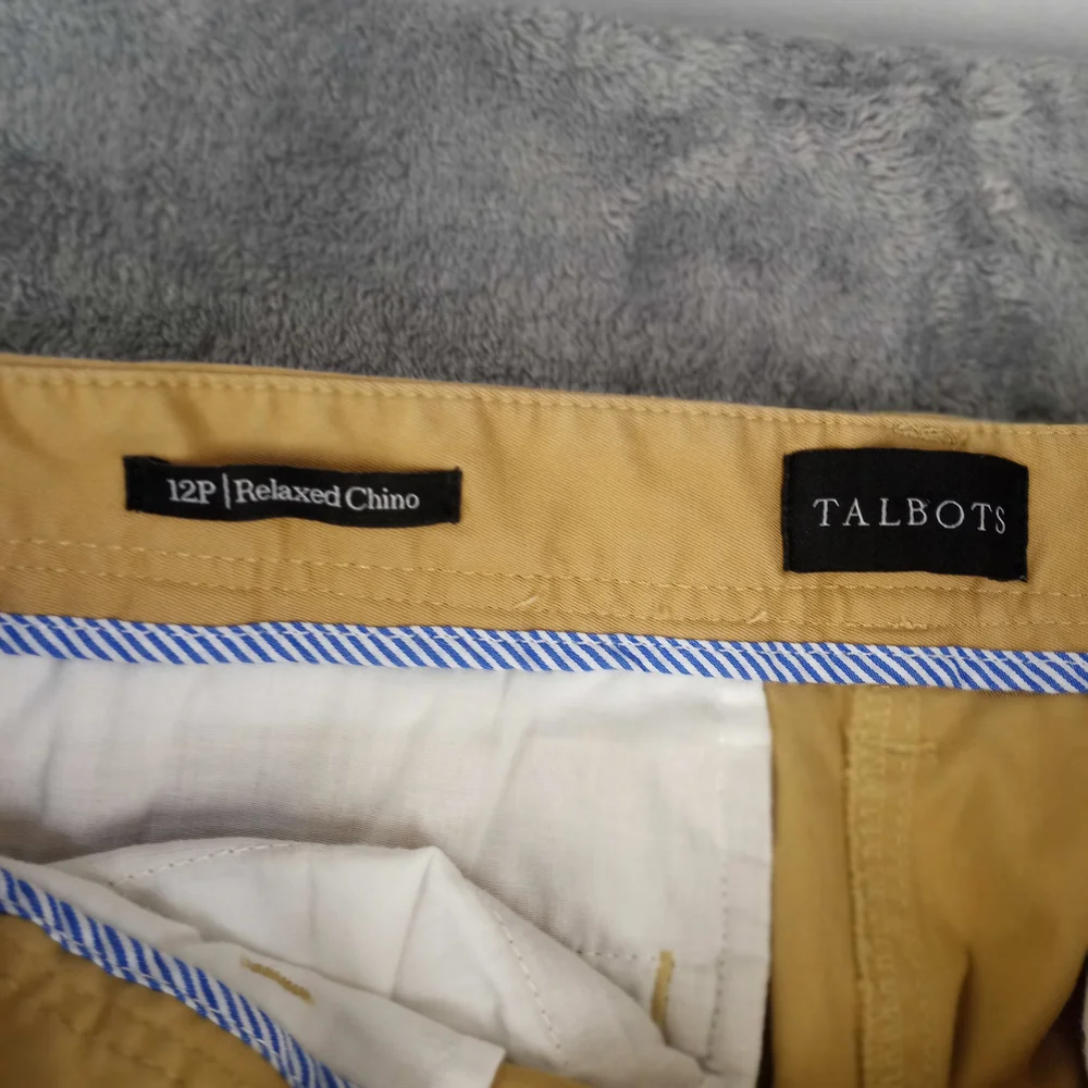 Talbots Women's  Straight Relaxed Chinos in Khakis Pants Size 12p - Picture 7 of 16